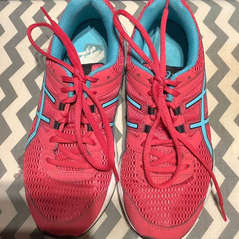 ASICS